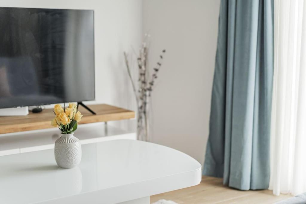 City Sky Studio Mit Balkon Βιέννη Εξωτερικό φωτογραφία