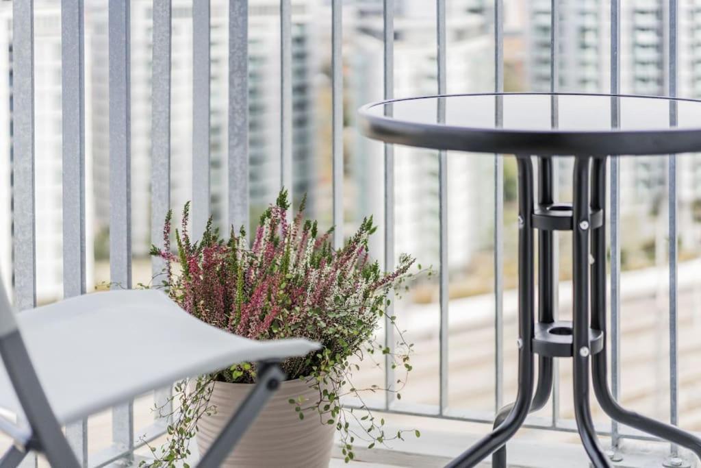City Sky Studio Mit Balkon Βιέννη Εξωτερικό φωτογραφία