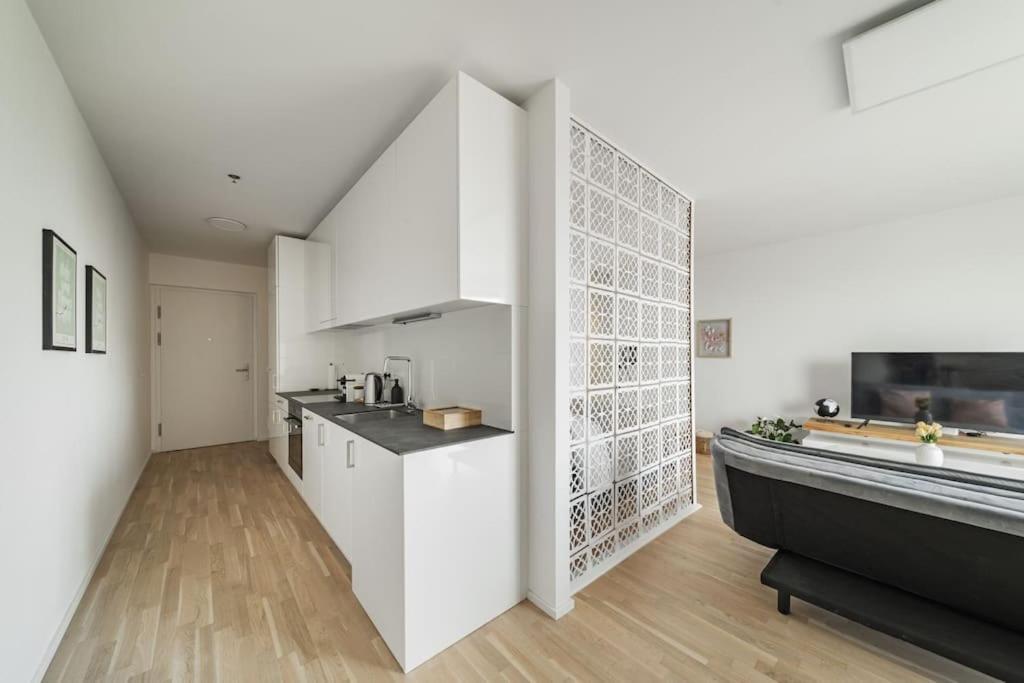 City Sky Studio Mit Balkon Βιέννη Εξωτερικό φωτογραφία